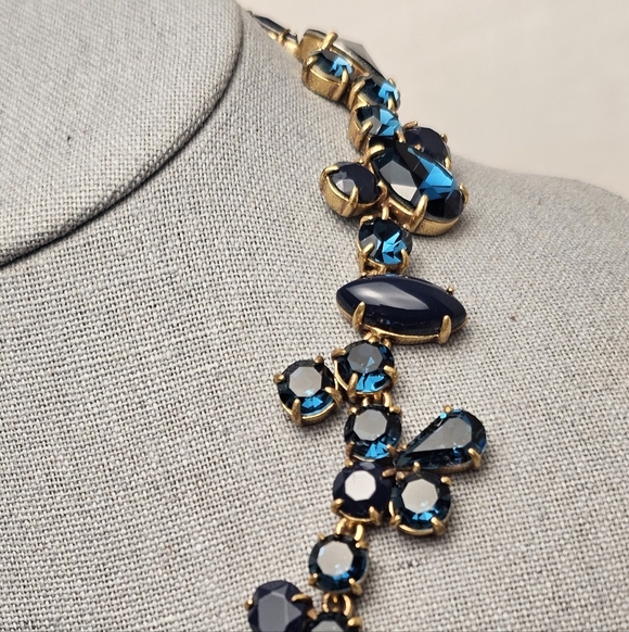 [J. CREW] Blue Crystal Foliage Collar Statement Necklace - Picture 5 of 16
